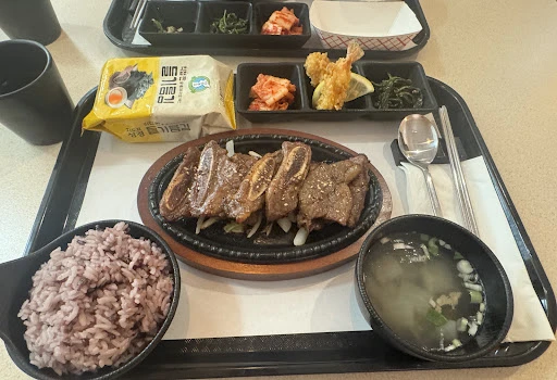 Le Gourmet Korean Restaurant photo 9